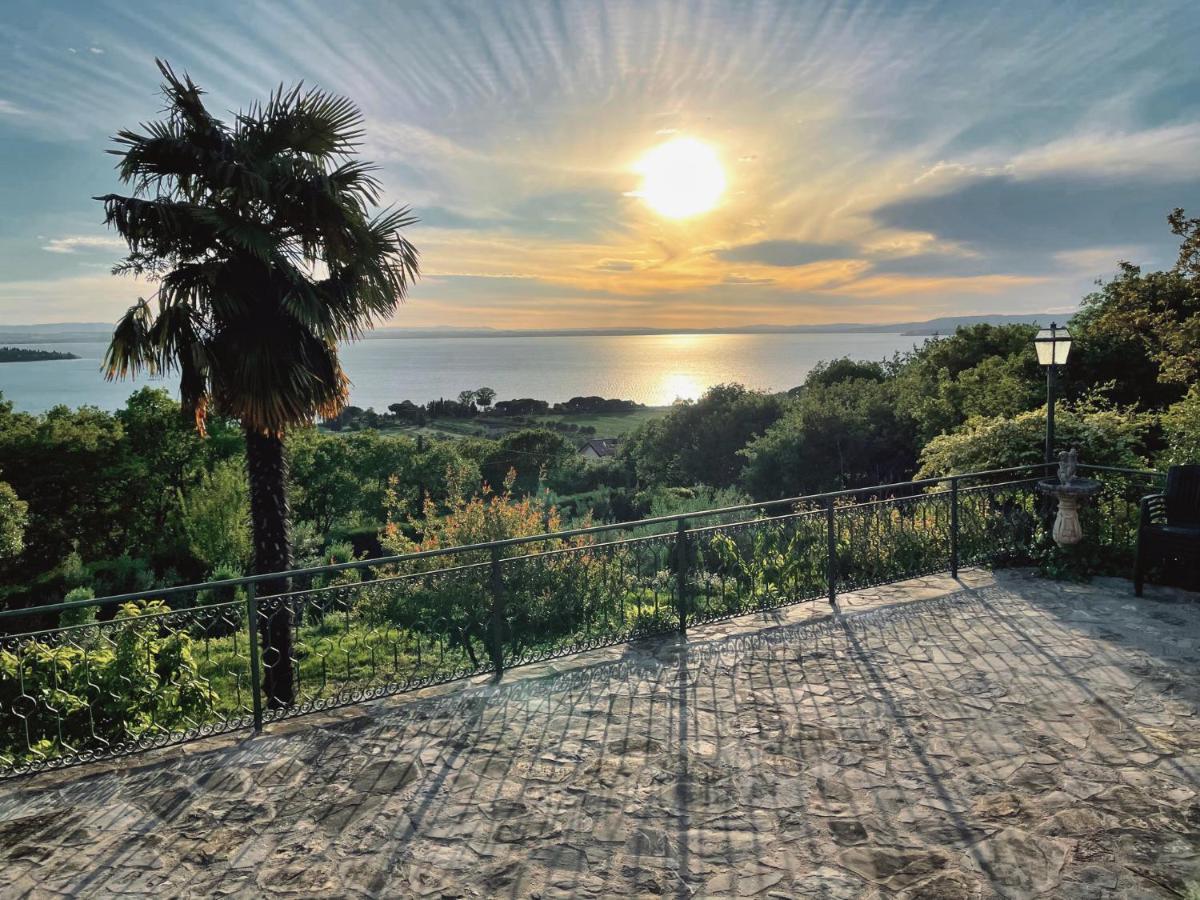 Villa Casa dei Tramonti San Feliciano Esterno foto