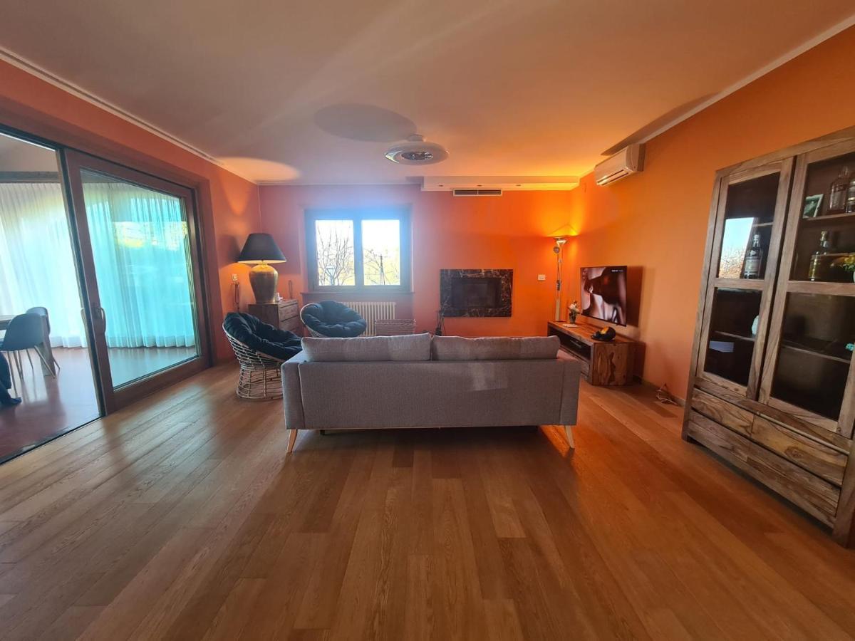 Villa Casa dei Tramonti San Feliciano Esterno foto